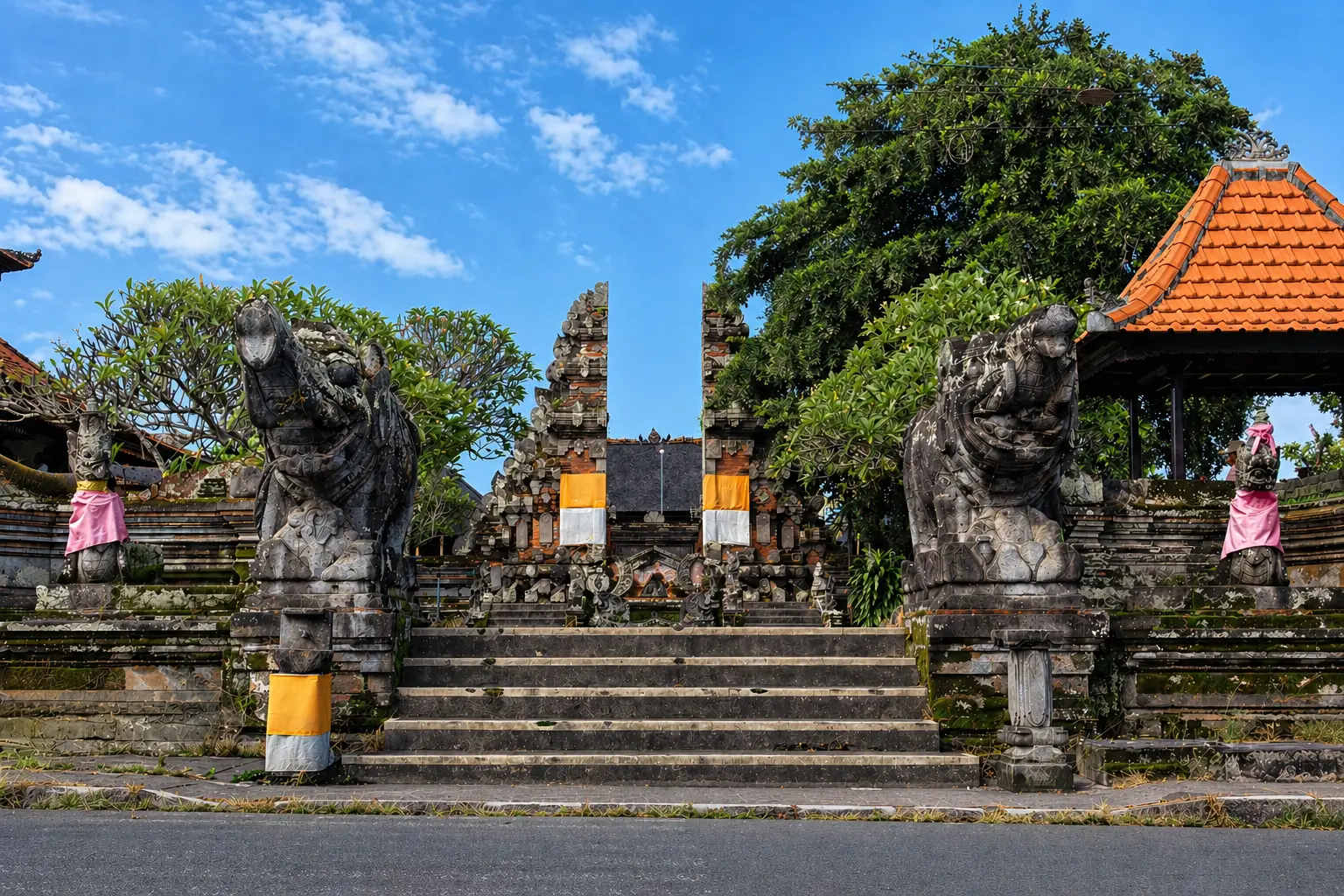 Pura Penataran Sasih