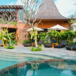 Emana Akatara Pool 3