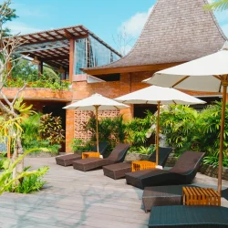 Emana Akatara Pool 5