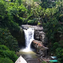 Tegenungan Waterfall
